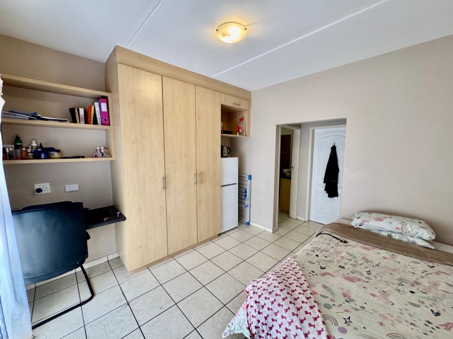 2 Bedroom Property for Sale in Mooivallei Park North West